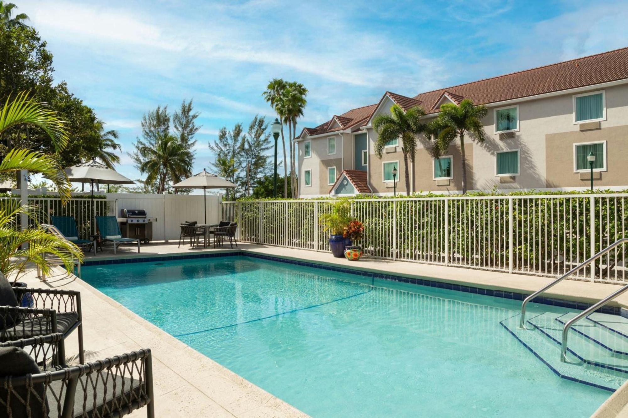 Towneplace Suites Fort Lauderdale West Экстерьер фото