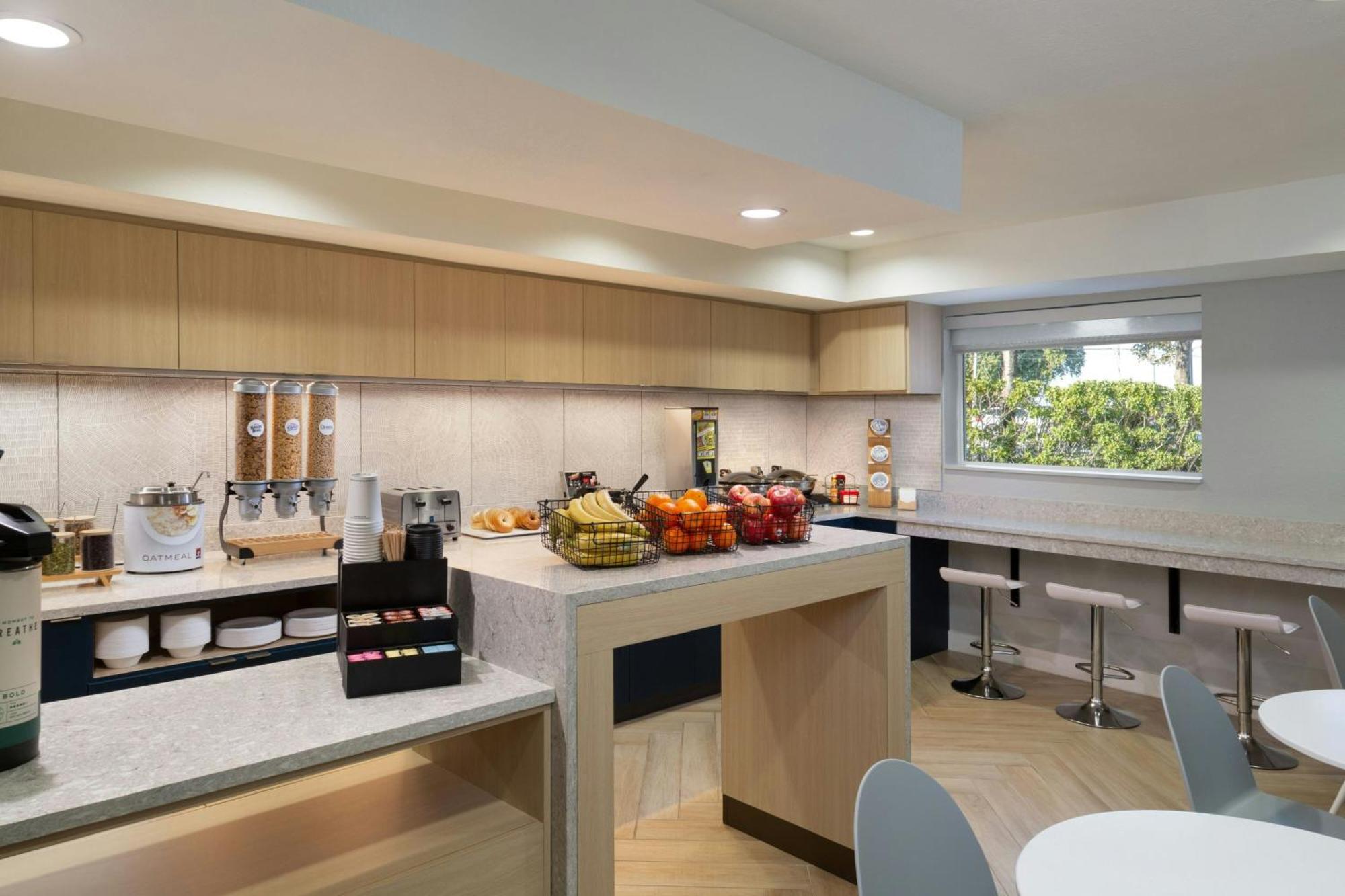 Towneplace Suites Fort Lauderdale West Экстерьер фото